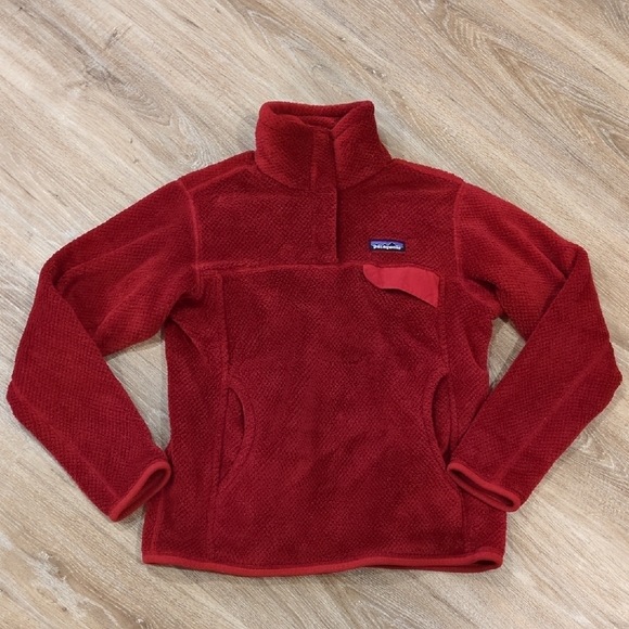 Patagonia Sweaters - 😍❤️ Patagonia Red Fleece Pullover Sweater Women's size Small 😍❤️